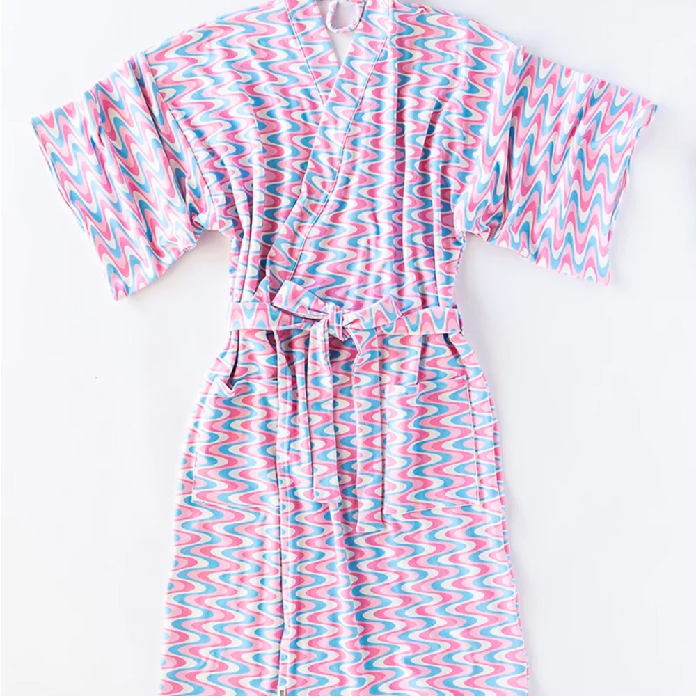 Highway Robery Chareth Cutestory Robe - Extended NWOT